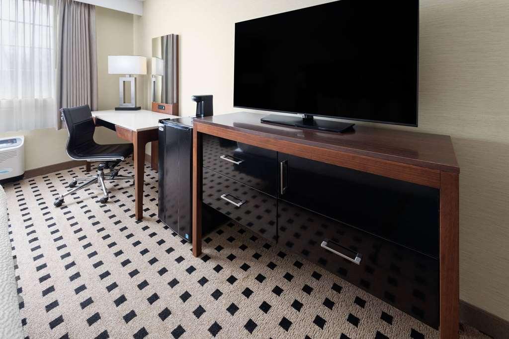 Hotel Tq Penn Harris Harrisburg