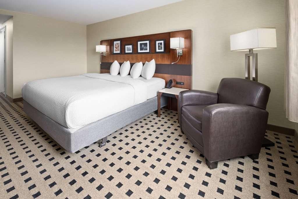 Hotel Tq Penn Harris Harrisburg Camp Hill