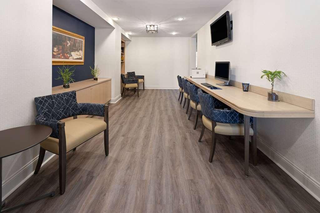 Hotel Tq Penn Harris Harrisburg Camp Hill